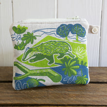 Load image into Gallery viewer, Town &amp; Country Badger small Purse
